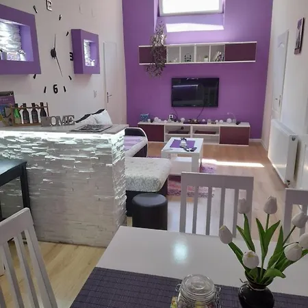 Lela Apartment