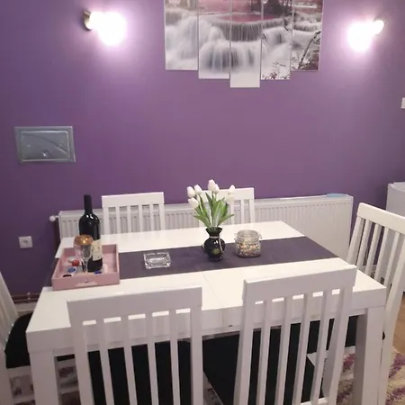 Lela Apartment